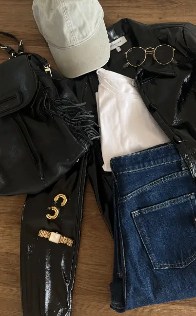 Look de festival minimaliste épuré Sépya