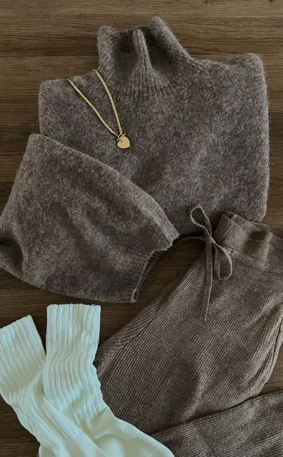 Look hiver cosy marron sépya